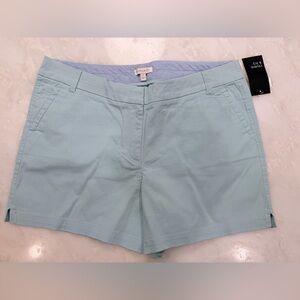 *NWT* Crown & Ivy Caroline 5” Chino Shorts in “Aqua Coast” Sz. 16